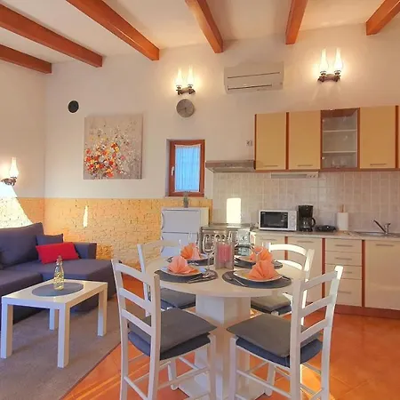 Appartement La Mora Pula